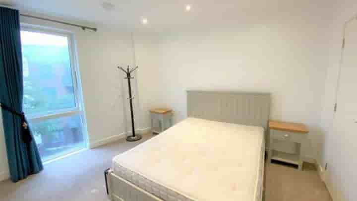 Apartment for sale in Hilltop Avenue‚  London‚ NW10