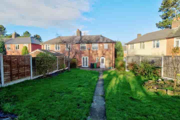 House for sale in The Walk‚  Sedgley‚ DY3