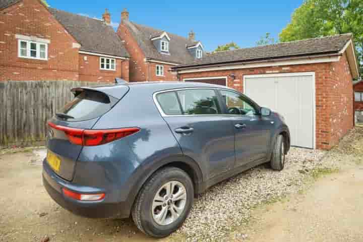 House for sale in Warwick Road‚  Warwick‚ CV35