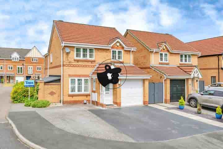House for sale in Ludlow Close‚  Warrington‚ WA1
