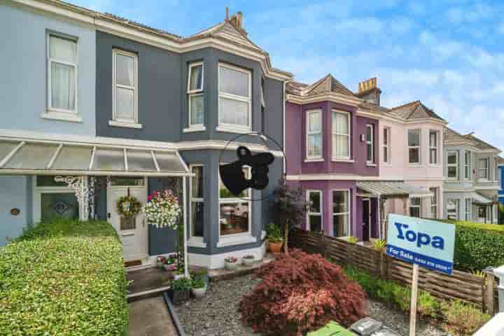 House for sale in Hermitage Road‚  Plymouth‚ PL3