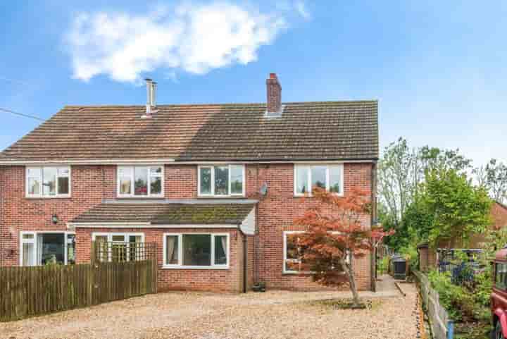 House for sale in ‚  Newbury‚ RG20