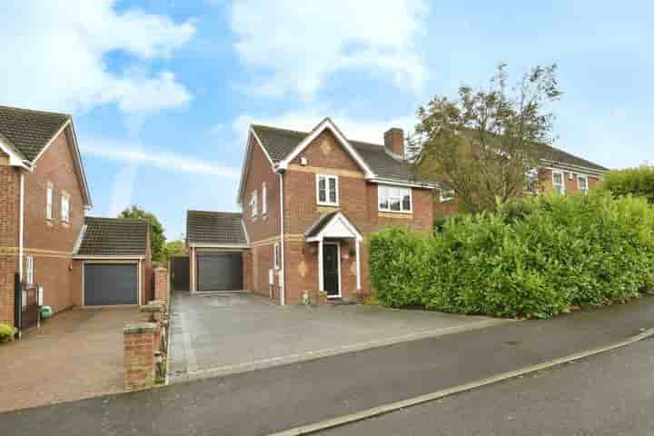 Casa en venta en Merryfields‚  Rochester‚ ME2