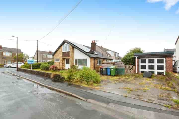 Casa para venda em Boyes Avenue‚  Preston‚ PR3