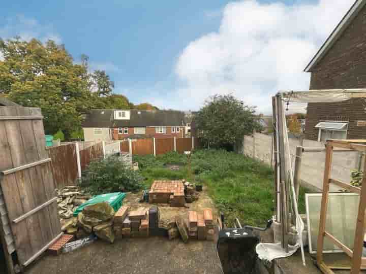 Casa para venda em Mountfield Drive‚  Nottingham‚ NG5