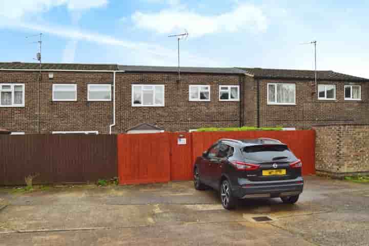 House for sale in Smallwood‚  Peterborough‚ PE3