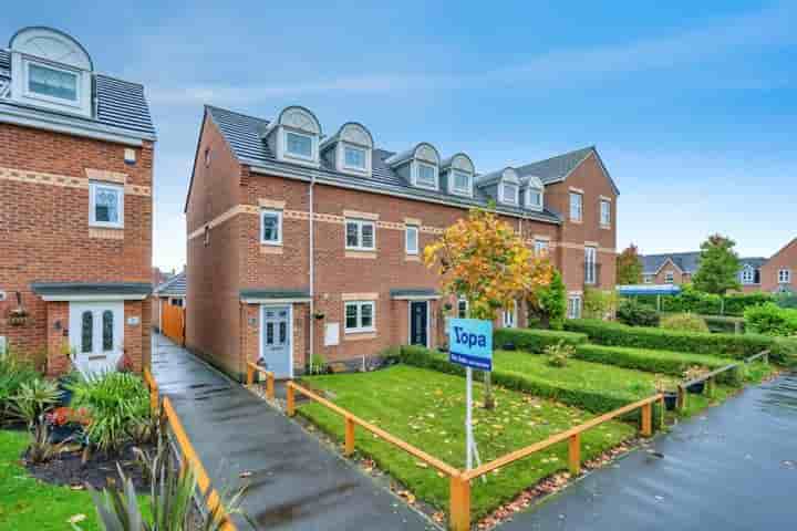 House for sale in Savannah Place‚  Warrington‚ WA5