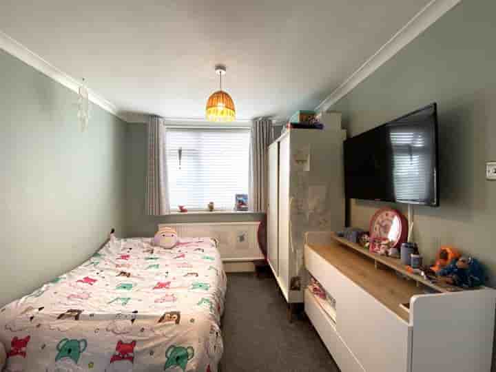 House for sale in Russet Way‚  Hockley‚ SS5