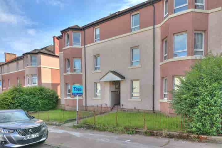 Apartment for sale in Birchfield Drive‚  Glasgow‚ G14