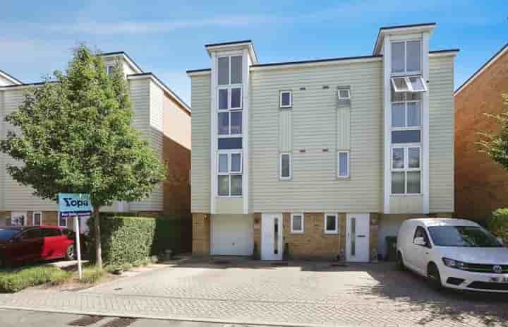 House for sale in Campion Close‚  Ashford‚ TN25
