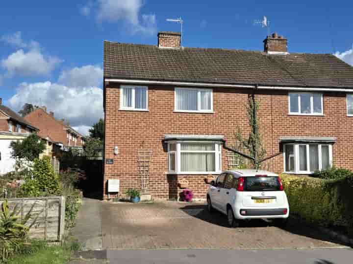 House for sale in Chaucer Road‚  Aston Fields‚ B60