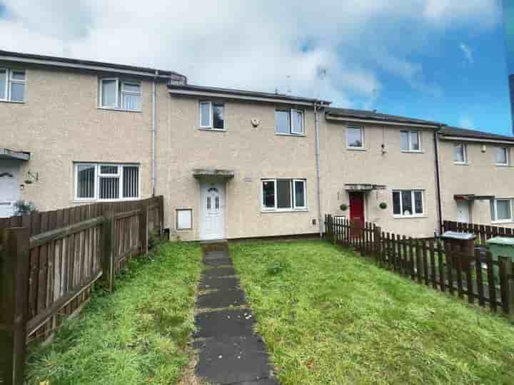 Casa para venda em Hogan Gardens‚  Nottingham‚ NG5