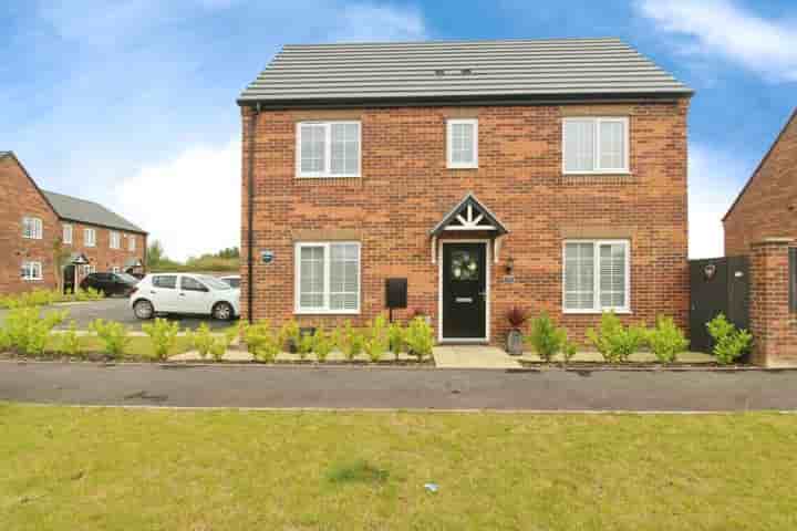 Casa para venda em Miller Avenue‚  Pontefract‚ WF7