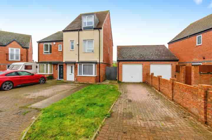 House for sale in Bolton Rise‚  Tipton‚ DY4