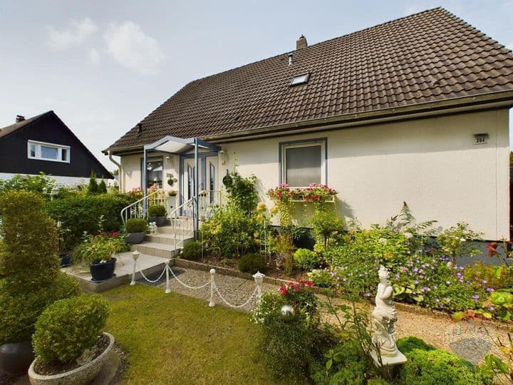 Apartment for sale in Neumunster                   - Schleswig-Holstein, Germany - Image 2