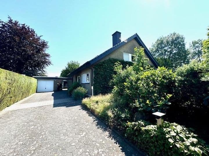 House for sale in Gutersloh, Germany - Image 2