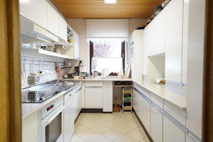 House for sale in Krefeld, Germany - Image 7