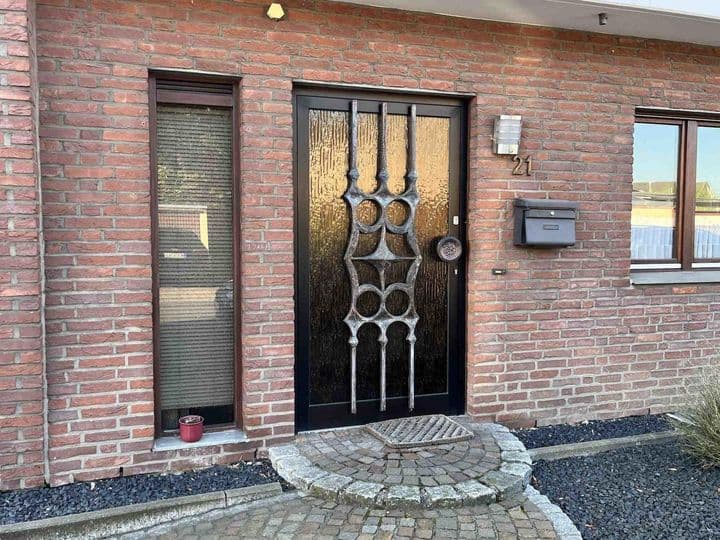 House for sale in Moers, Germany - Image 3