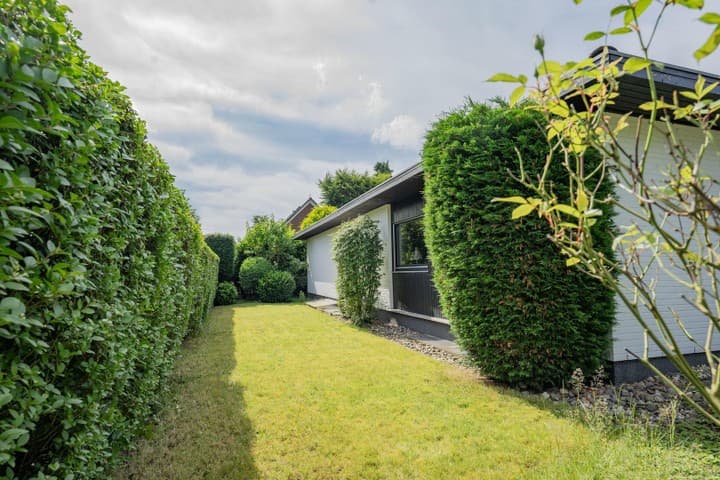 House for sale in Meerbusch                   - Nordrhein-Westfalen, Germany - Image 33