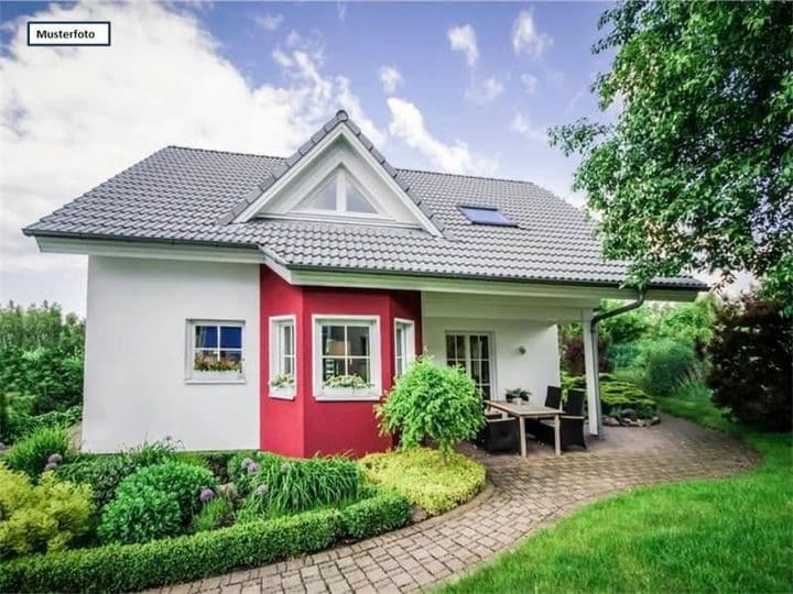 House for sale in Isernhagen, Germany