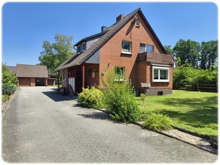 House for sale in Uetze                   - Niedersachsen, Germany - Image 4