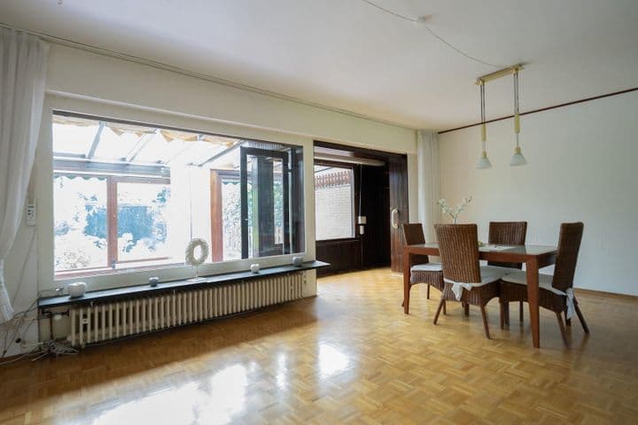 House for sale in Krefeld, Germany - Image 12