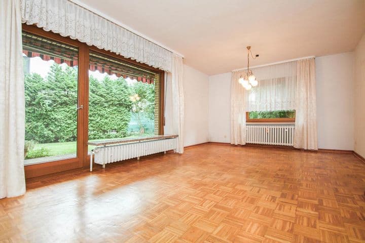 House for sale in Hilden, Germany - Image 2