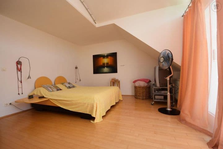 House for rent in Koln, Germany - Image 12