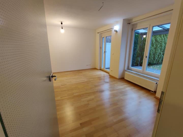 House for rent in Munchen                   - Bayern, Germany - Image 2