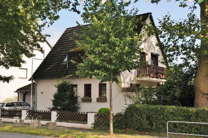 House for sale in Duisburg                   - Nordrhein-Westfalen, Germany - Image 2