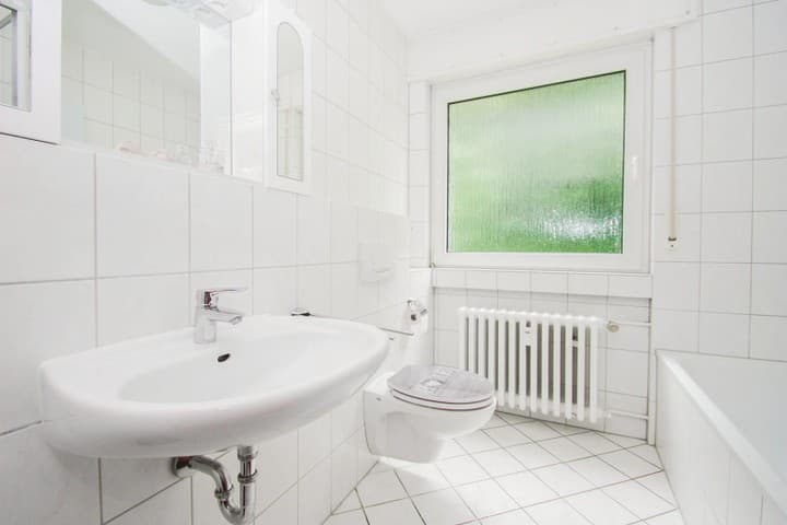 House for sale in Heiligenhaus, Germany - Image 5