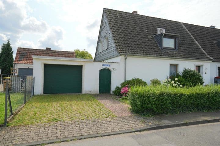 House for sale in Duisburg / Rumeln-Kaldenhausen                   - Nordrhein-Westfalen, Germany - Image 2