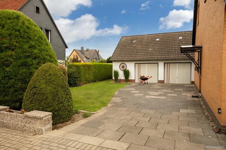 House for sale in Lengede, Germany - Image 2