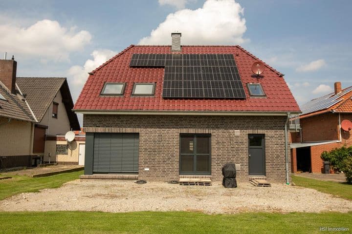 House for sale in Lengede, Germany - Image 2