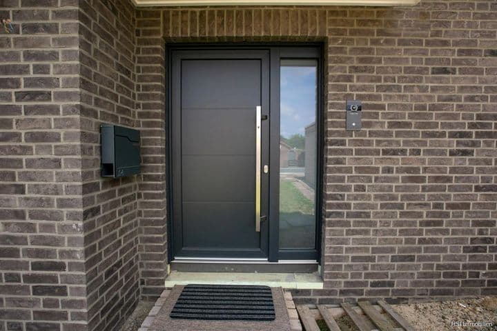 House for sale in Lengede, Germany - Image 3