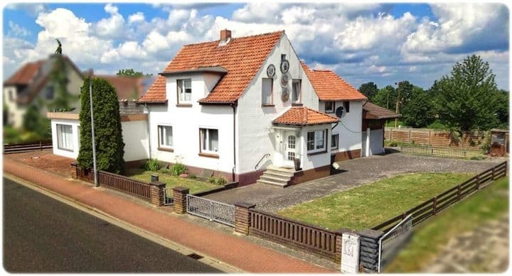 House for sale in Uetze                   - Niedersachsen, Germany - Image 2