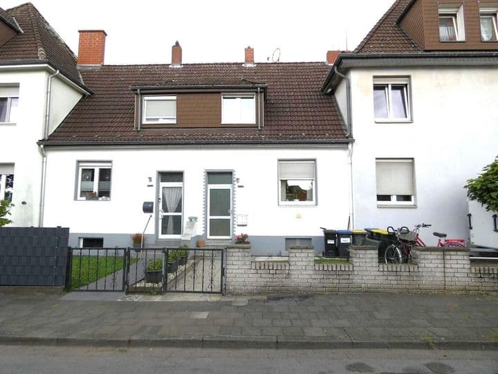 House for sale in Duisburg (Hochemmerich/Asterlagen)                   - Nordrhein-Westfalen, Germany - Image 2