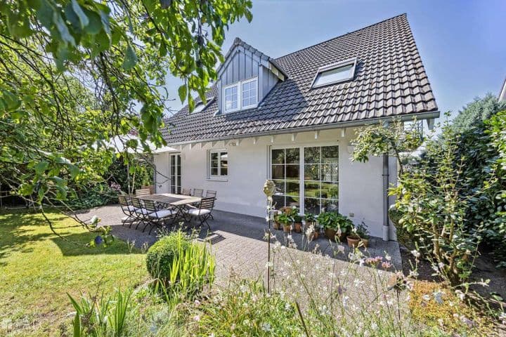 House for sale in Bergisch Gladbach                   - Nordrhein-Westfalen, Germany - Image 2