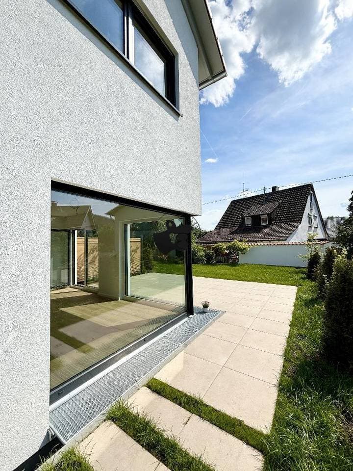 House for rent in Sachsenheim, Germany - Image 4