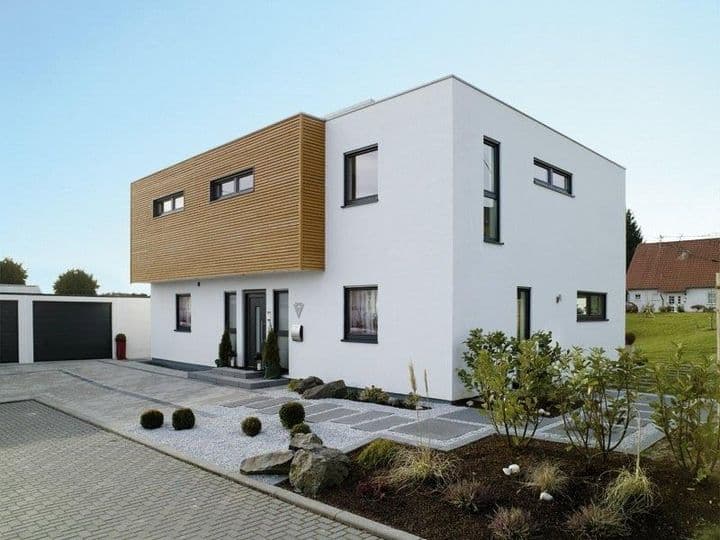 House for sale in Ludenscheid, Germany - Image 2