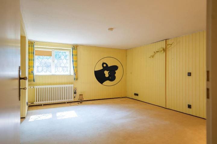 House for sale in Krefeld / Verberg                   - Nordrhein-Westfalen, Germany - Image 19