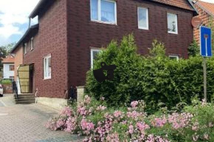 House for sale in Sarstedt                   - Niedersachsen, Germany - Image 3