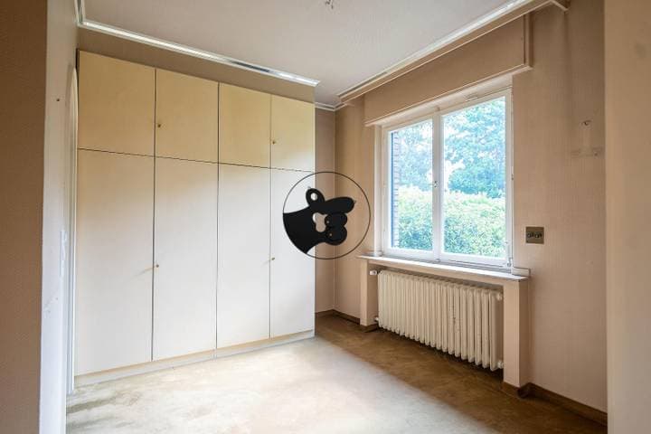 House for sale in Krefeld / Verberg                   - Nordrhein-Westfalen, Germany - Image 16