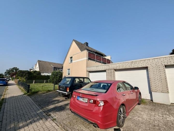 House for sale in Neustadt am Rubenberge, Germany - Image 4