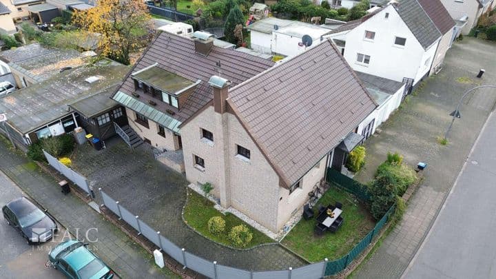 House for sale in Koln / Worringen                   - Nordrhein-Westfalen, Germany - Image 2