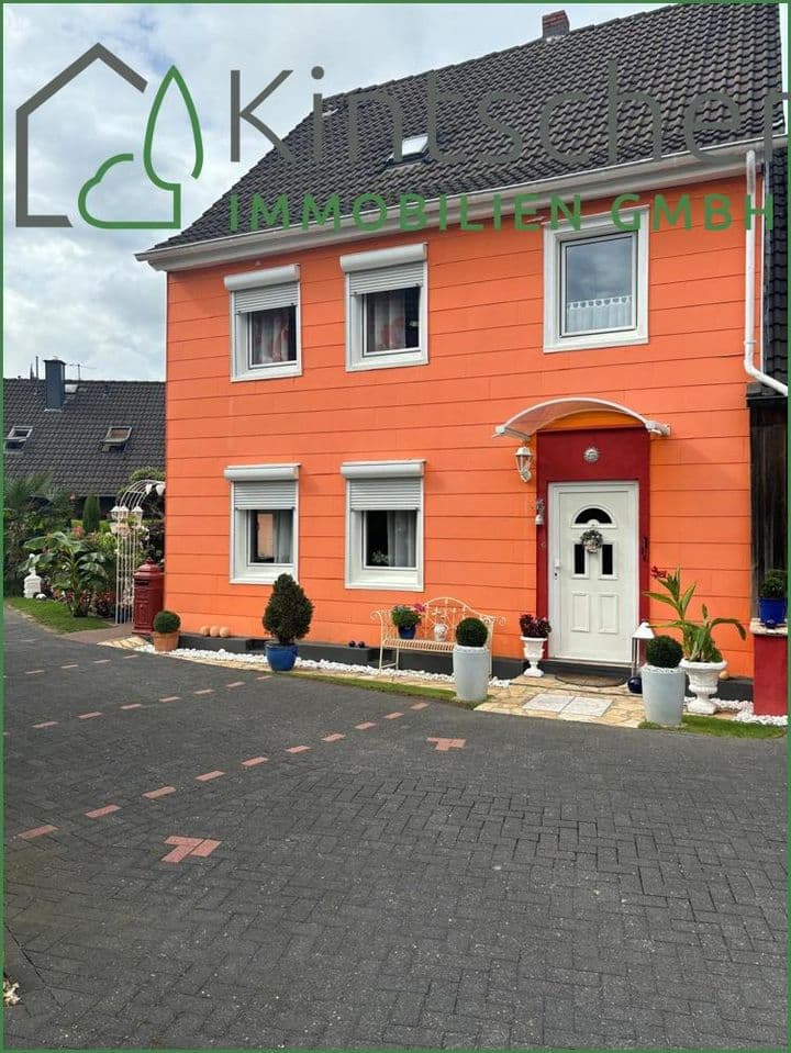 House for sale in Burscheid, Germany - Image 3