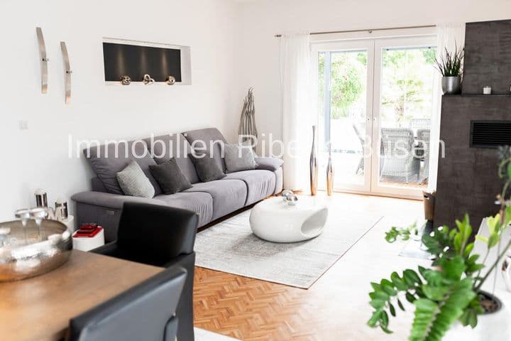 House for sale in Monchengladbach / Bettrath-Hoven                   - Nordrhein-Westfalen, Germany - Image 9