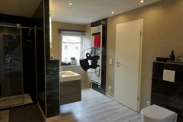 House for sale in Schwalmtal                   - Nordrhein-Westfalen, Germany - Image 17