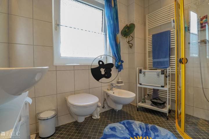 House for sale in Koln                   - Nordrhein-Westfalen, Germany - Image 15