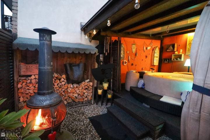 House for sale in Koln                   - Nordrhein-Westfalen, Germany - Image 32